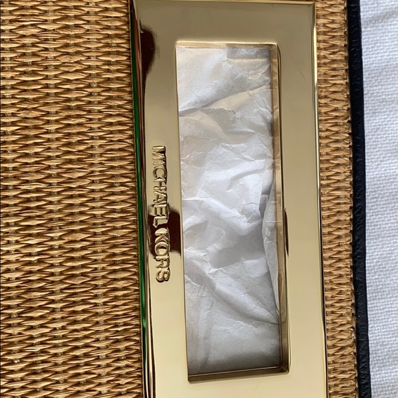 Michael Kors clutch - Picture 3 of 5